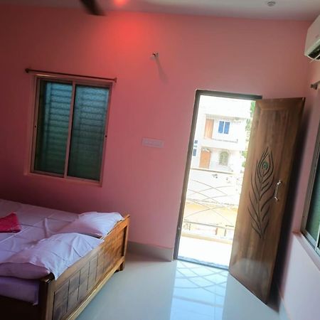 Hotel Dream Light ! Puri Bagian luar foto